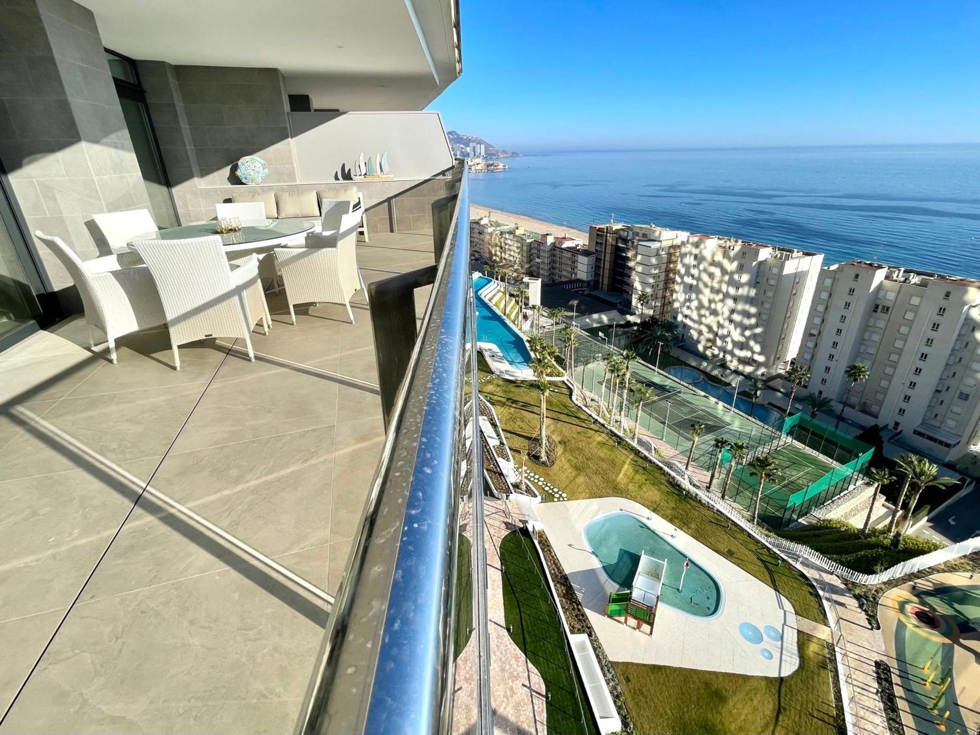 Luxury Apartment Sunset Cliffs Benidorm Esterno foto